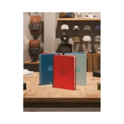 AGENDA ESCOLAR LIDERPAPEL 26-27 ESPIRAL BASIC DIA PAGINA A5 BILINGUE 70G PAPEL FSC ROJO