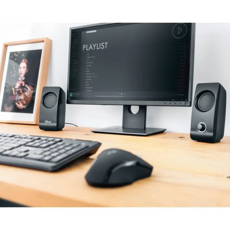 ALTAVOCES TRUST REMO 2.0 POTENCIA MAXIMA 16 W CONTROL VOLUMEN CONEXION USB 2.0 JACK 3.5 MM COLOR NEGRO