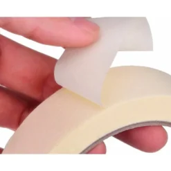 Cinta adhesiva marca Q-Connect Pintor 50 mt x 24 mm