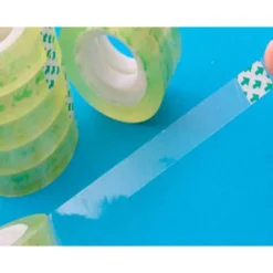 Cinta adhesiva marca Q-Connect encelofanada