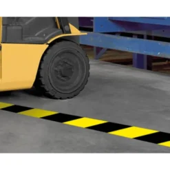 Cinta marca Q-Connect adhesiva de Seguridad