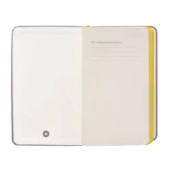 CUADERNO CON GOMILLA ANTARTIK NOTES TAPA DURA A6 HOJAS LISAS MORADO Y AMARILLO 100 HOJAS 80 GR FSC