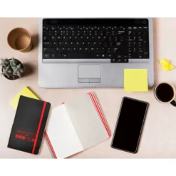 CUADERNO CON GOMILLA ANTARTIK NOTES TAPA BLANDA A6 CUADRICULA NEGRO Y ROJO 100 HOJAS 80 GR FSC