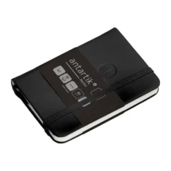 CUADERNO CON GOMILLA ANTARTIK NOTES TAPA DURA A7 HOJAS LISAS NEGRO 80 HOJAS 80 GR FSC