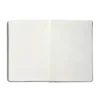 CUADERNO CON GOMILLA ANTARTIK NOTES TAPA DURA A4 HOJAS RAYAS GRIS Y TURQUESA 100 HOJAS 80 GR FSC