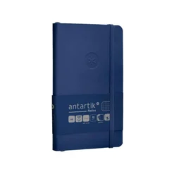 CUADERNO CON GOMILLA ANTARTIK NOTES TAPA BLANDA A6 CUADRICULA AZUL MARINO 100 HOJAS 80 GR FSC