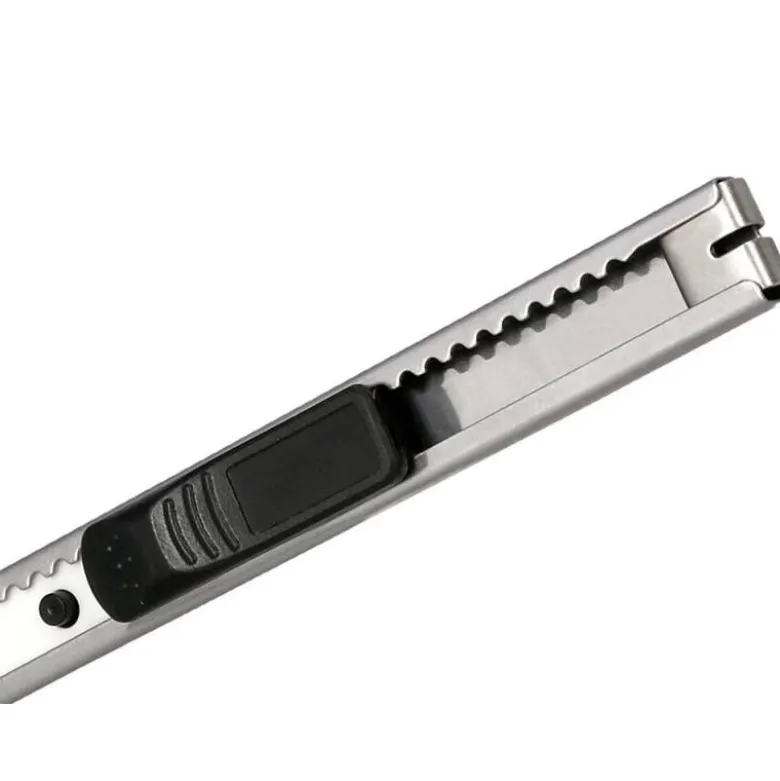 CUTER METALICO Q-CONNECT XD-C18 CUCHILLA ESTRECHA DE CERAMICA 122X10X4 MM