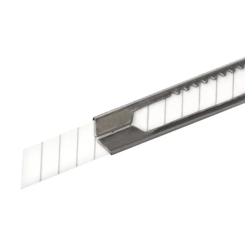 CUTER METALICO Q-CONNECT XD-C18 CUCHILLA ESTRECHA DE CERAMICA 122X10X4 MM