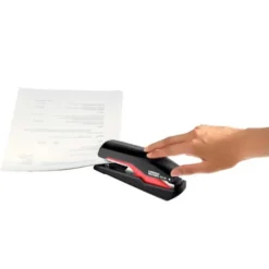 GRAPADORA RAPID SO30C PLASTICO NEGRO/ROJO CAPACIDAD 30 HOJAS USA GRAPAS OMNIPRESS 30