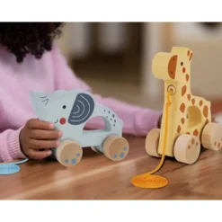 JUEGO INFANTIL IMAGINOVO MADERA ELEFANTE PARA ARRASTRAR CON RUEDAS +12 MESES 13,4X10X5,4CM