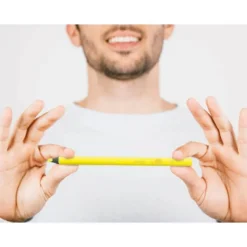 Lapices de colores marca Liderpapel Jumbo neón amarillo triangular