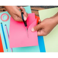 Papel color Q-connect tamaño A4 80g/m2 pack 500 hojas Rosa