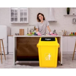 PAPELERA CONTENEDOR Q-CONNECT PLASTICO CON TAPA DE BALANCIN 58 LITROS 470X330X760 MM AMARILLO