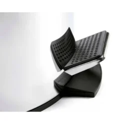 PAPELERA METALICA Q-CONNECT CON PEDAL CROMADA 43X29CM CAPACIDAD 20 LITROS