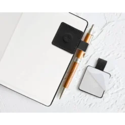 PORTABOLIGRAFO AUTOADHESIVO ANTARTIK PARA CUADERNO NOTE CON ELASTICO HASTA 15 MM GROSOR 80 MM NEGRO