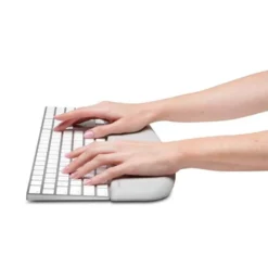 REPOSAMUÑECAS KENSINGTON ERGOSOFT PARA TECLADO GRIS