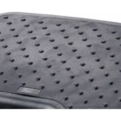 Reposapies ajustable Q-Connect premium con alfombrilla de caucho
