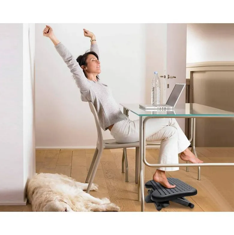 Reposapies plastico ajustable marca Q-Connect Premium