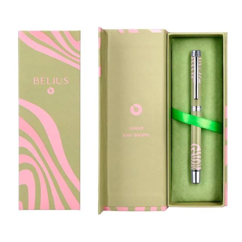 ROLLER BELIUS INK DREAMS ALUMINIO COLOR VERDE MATCHA Y ROSA PLATEADO FRASE INTERIOR TINTA NEGRA CAJA DE DISEÑO