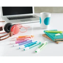 ROTULADOR STABILO FLUORESCENTE SET DE MESA 15 UNIDADES BOSS 70 + 15 UNIDADES SWING COOL COLORES SURTIDOS