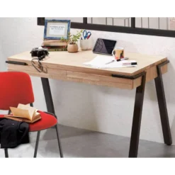 Silla apilable q-connect brazos cortos tapizada sin ruedas 910 mm alto 490 mm largo440 mm profundidad rojo