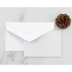 SOBRE LIDERPAPEL BLANCO CON FONDO 95X162 MM ENGOMADO SOLAPA DE PICO PAQUETE DE 25 UNIDADES
